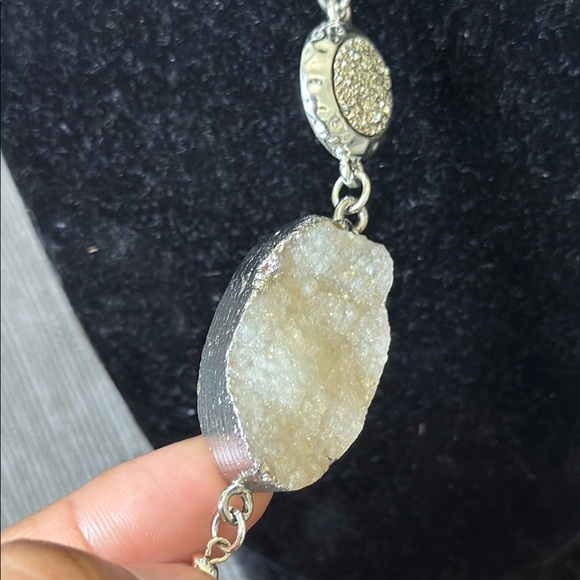 Natural stone signed JL Silver Necklace with Tassel - Picture 2 of 7